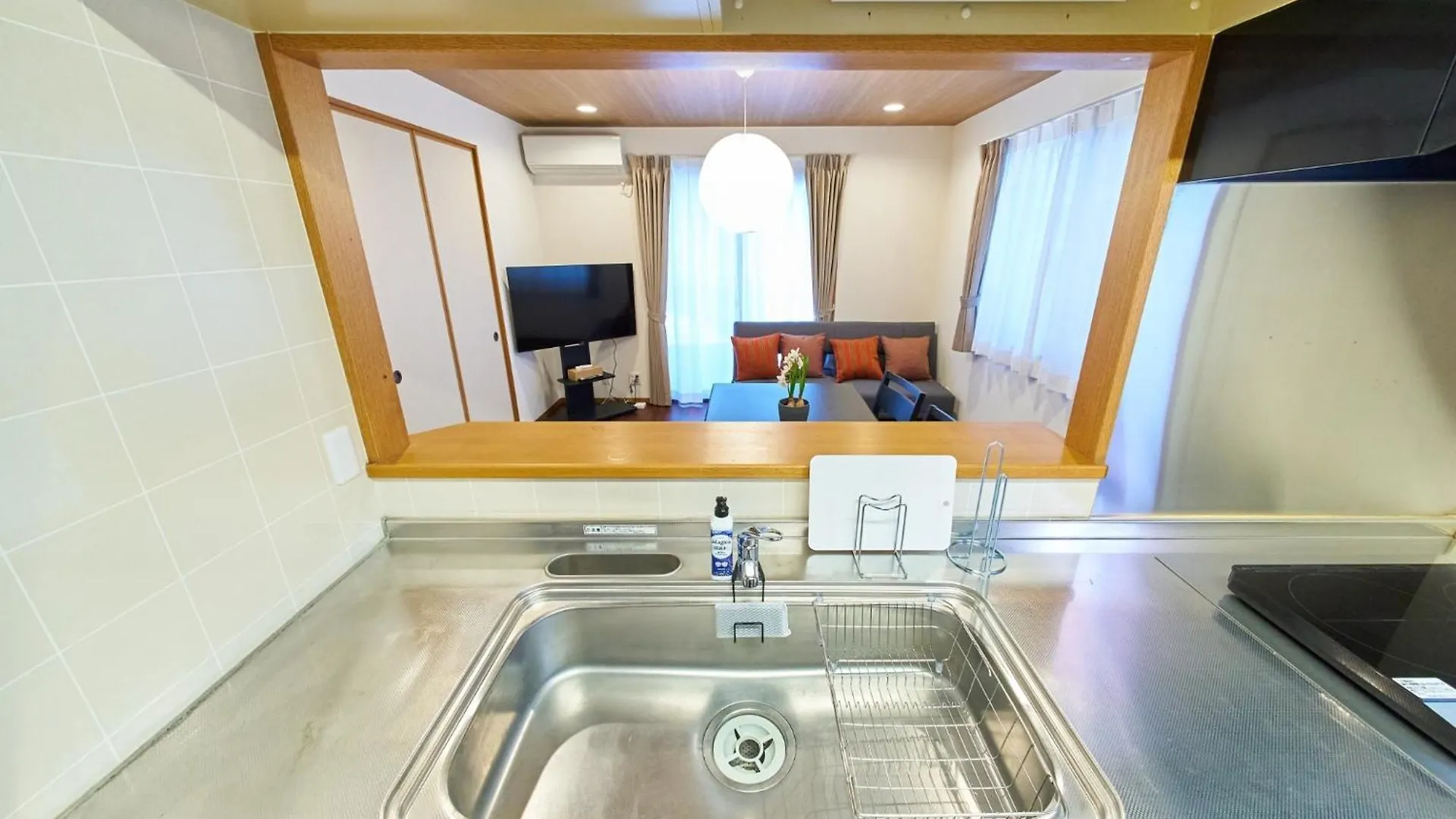 The Prime Tokyo Haneda 1St, 2Nd And 3Rd Floors - Vacation Stay 16736