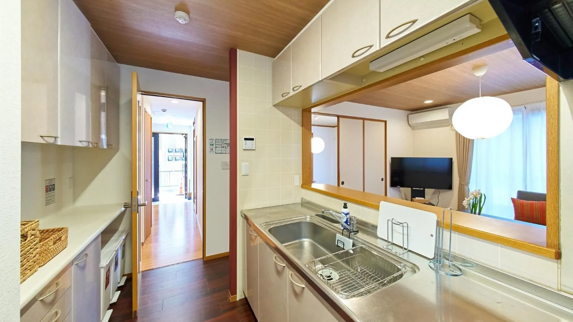 The Prime Tokyo Haneda 1St, 2Nd And 3Rd Floors - Vacation Stay 16736 Apartamento